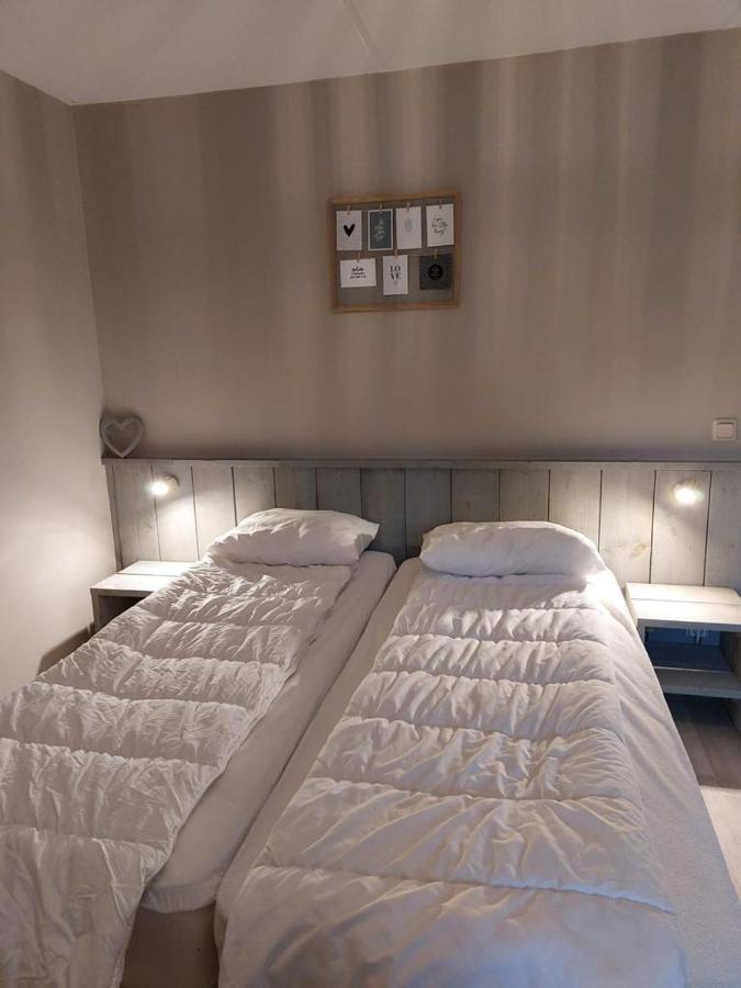 Escape, Appartement Met Groot Terras Buren  Exterior foto